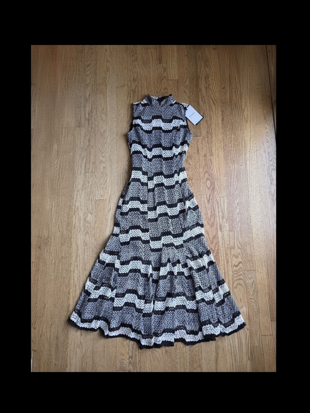 NWT En Saison Black, White, And Grey High-Neck Knit Maxi Dress